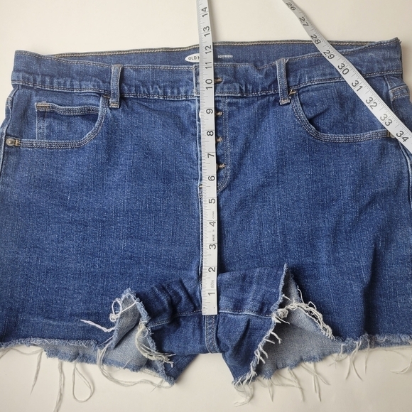 Old Navy Boyfriend Jean Shorts Button Fly Frayed Hem 14 - Picture 7 of 9